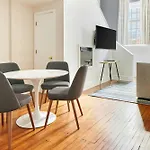 The Arco Hotel Midtown Village, Sonder